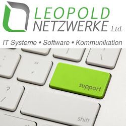 Logo von Leopold Netzwerke mit grüner "Support"-Taste auf einer Tastatur.