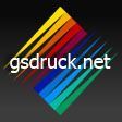 Buntes Logo mit diagonal verlaufenden Streifen und der Schriftzug "gsdruck.net" in der Mitte.