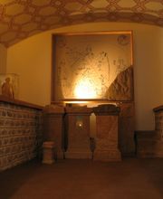 Das Mithräum II wartete den Archäologen mit sensationellen Funden auf.