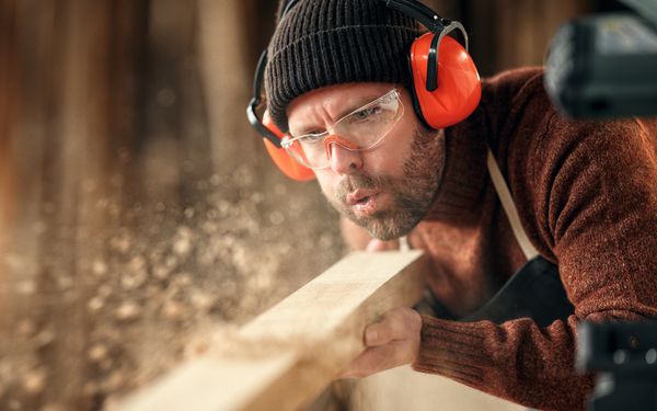 Tischler-Beruf im Fokus: Ausbildung, Verdienst und Aufstiegschancen im Handwerk 