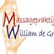 Handen met tekst "Massagepraktijk William de Graaf" in rood en blauw.