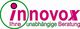 Logo mit Text "innovox - Ihre unabhängige Beratung" in Pink und Grün.