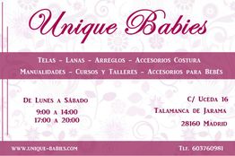 Tarjeta de presentación de Unique Babies con información de contacto y servicios de costura.