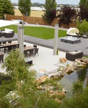 Außenbereich der Firma moebelplus