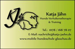 Katja Jähn, Hunde-Verhaltenstherapie & Training. Kontaktinfos auf grünem Hintergrund.