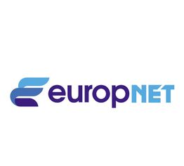 Logo mit dem Wort "europNET" in lila und blau vor weißem Hintergrund.