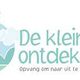 Afbeelding van logo "De kleine ontdekkers" met speeltoren en tekst: "Opvang om naar uit te kijken!"