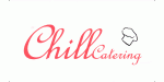 "Logo von Chill Catering mit rosa Schrift und Kochmütze auf weißem Hintergrund."