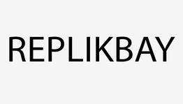 Texto "REPLIKBAY" en negrita sobre fondo blanco.
