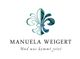 Logo mit stilisierter Blume und Text: "MANUELA WEIGERT - Und was kommt jetzt".