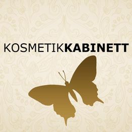 Schmetterling-Silhouette unter "Kosmetikkabinett" auf floralem Hintergrund.