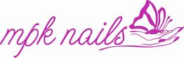 Logo "mpk nails" in pinker Schrift mit einem Schmetterling auf einer Hand.