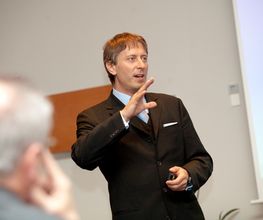 Verkaufstrainer und Keynote Speaker Thomas Burzler
