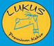 Gelbes Logo mit Comic-Tier, Text "LUKUS Premium Kekse" auf blauem Hintergrund.