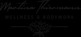 Logo mit Schriftzug "Martina Thiermann Wellness & Bodywork" über einer stilisierten Lotusblüte.