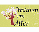 Grafik: Blühender Baum und Text "Wohnen im Alter" auf grünem Hintergrund.