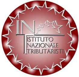 Logo circolare rosso dell'Istituto Nazionale Tributaristi con lettere argentate e stelle.
