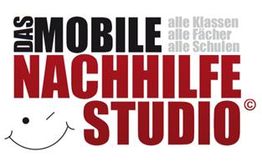 Logo mit Text: "Das mobile Nachhilfestudio" und einem lächelnden Gesicht.