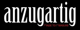 Schwarzes Logo mit weißem "anzugartig" und rotem "MADE TO MEASURE" Schriftzug.