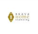 Logotipo de Brava Home Standing con diseño de cerradura dorada.