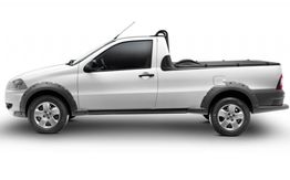 Caminhonete branca de cabine simples vista de lado em fundo branco.