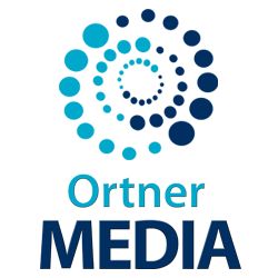 Logo mit dunkelblauen Kreisen in Spirale, darunter Schriftzug "Ortner MEDIA" in Blau.