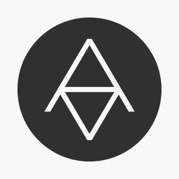 Schwarzer Kreis mit einem weißen geometrischen Symbol aus Linien auf grauem Hintergrund.