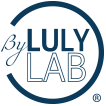 Logo circolare blu con testo "by LULY LAB" al centro.