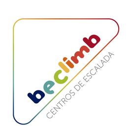 Logotipo de Beclimb con texto: "Centros de Escalada" en un triángulo de colores.