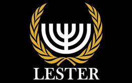 Logo com menorá branca, folhas douradas e a palavra "LESTER" em letras maiúsculas.