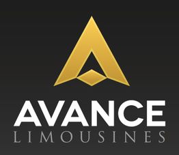 Goldenes Logo von "AVANCE LIMOUSINES" auf schwarzem Hintergrund.
