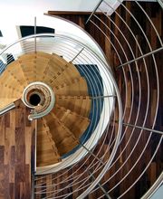 Faltwerktreppe gewendelt / Draufsicht