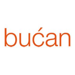 Textlogo in Orangerot: "bucán" auf weißem Hintergrund.