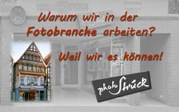 Warum wir in der Fotobranche arbeiten? Weil wir es können! Foto von einem Fachwerkhaus und Geschäft.