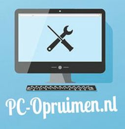 Computerscherm met gereedschap-icoon, tekst "PC-Opruimen.nl" op blauwe achtergrond.