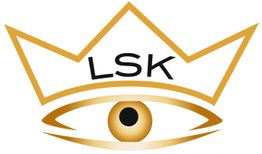 Goldene Krone mit der Aufschrift "LSK" über einem stilisierten goldenen Auge.