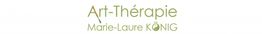 Texte vert "Art-Thérapie" et "Marie-Laure KÖNIG" sur fond blanc.